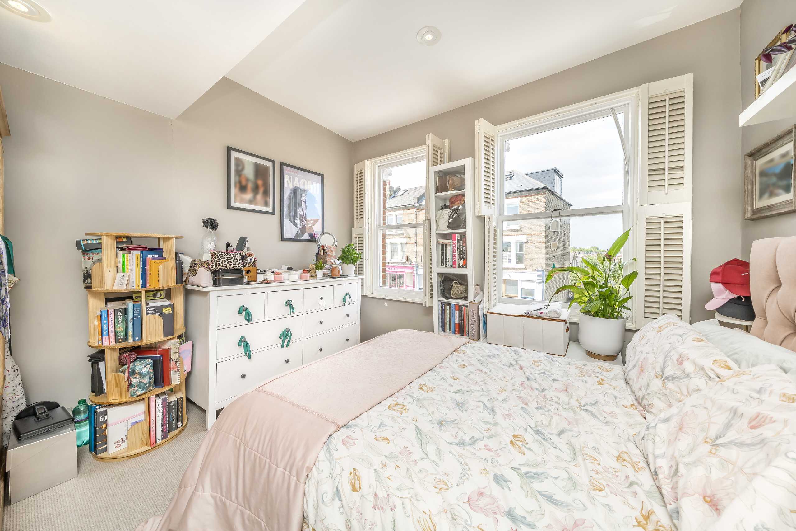Flat Hepburn Mews in Greater London