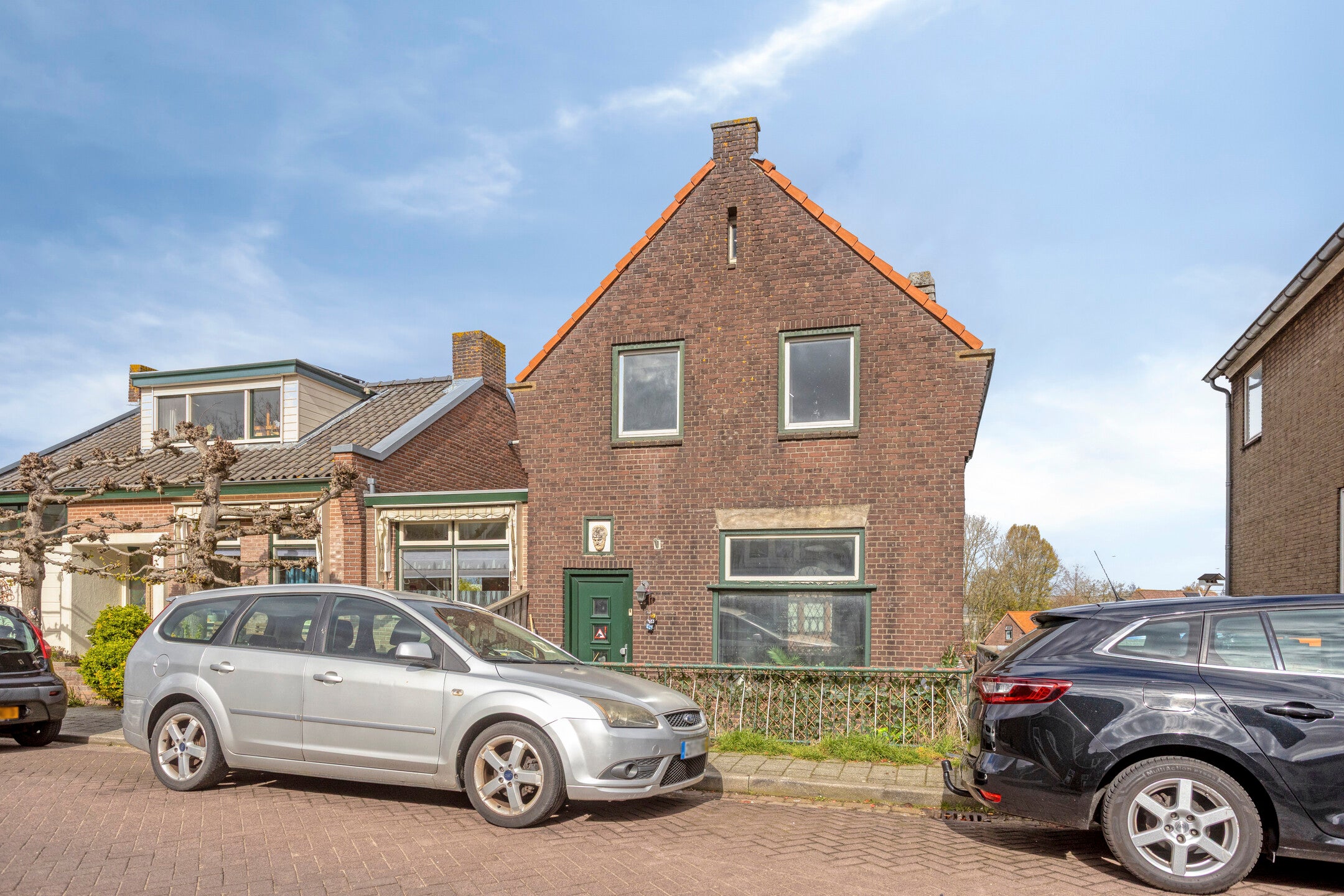 Huis Rivierdijk 796 in Hardinxveld-Giessendam