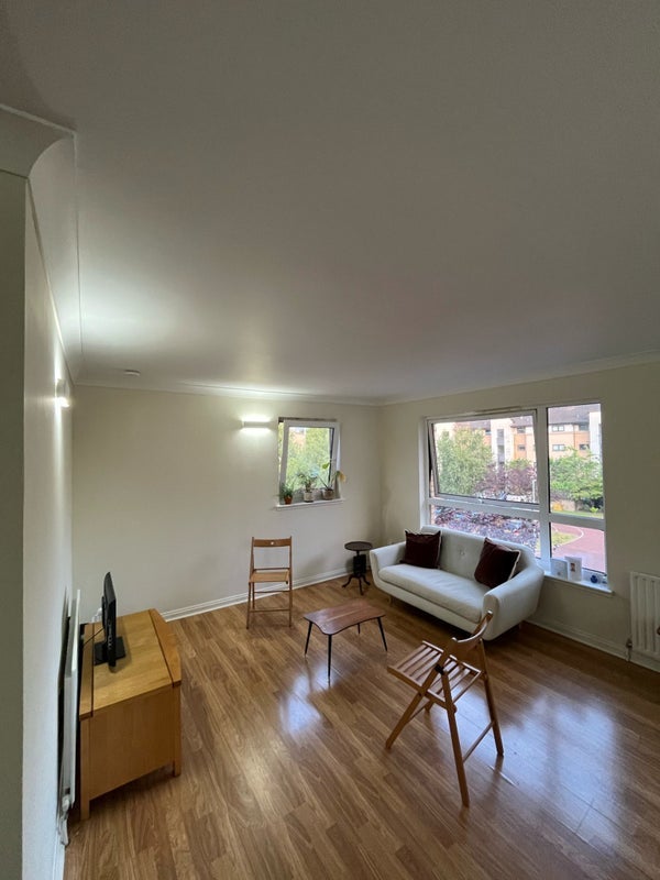 Room Hayburn Place in Glasgow