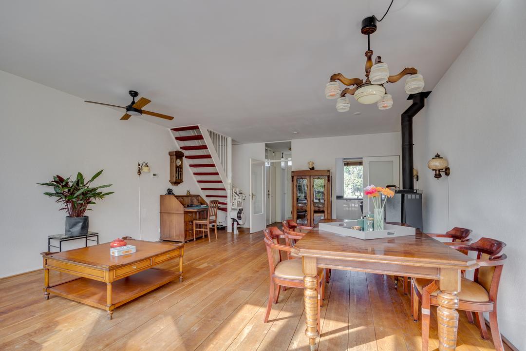 Hoekwoning te koop: Valkenhoeve 20, Leusden