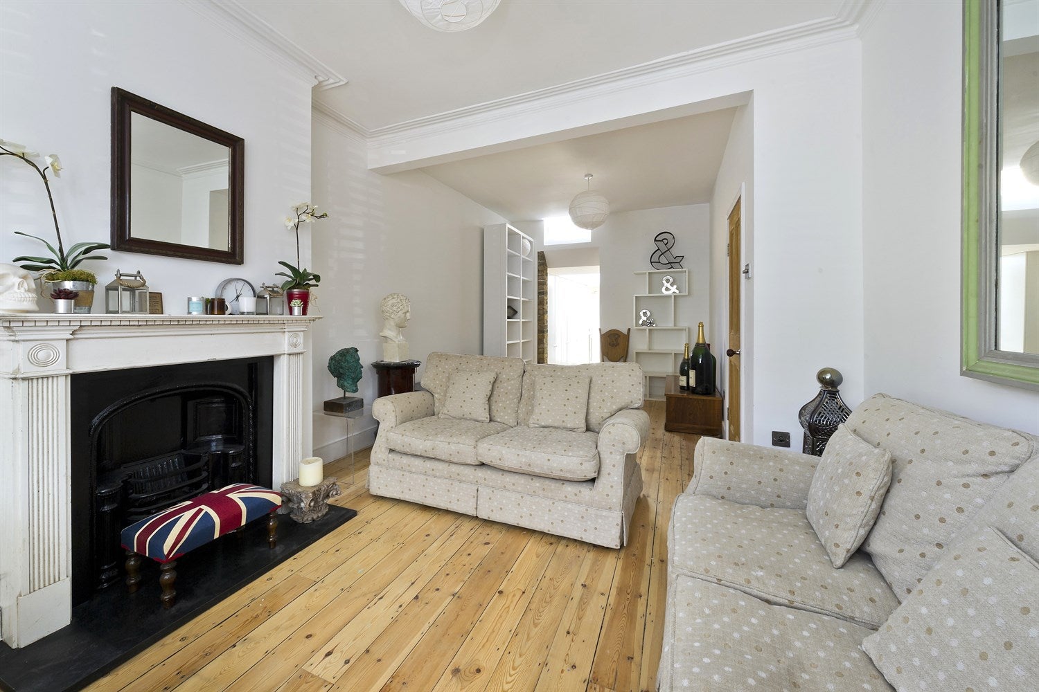 House Treadgold Street in Greater London