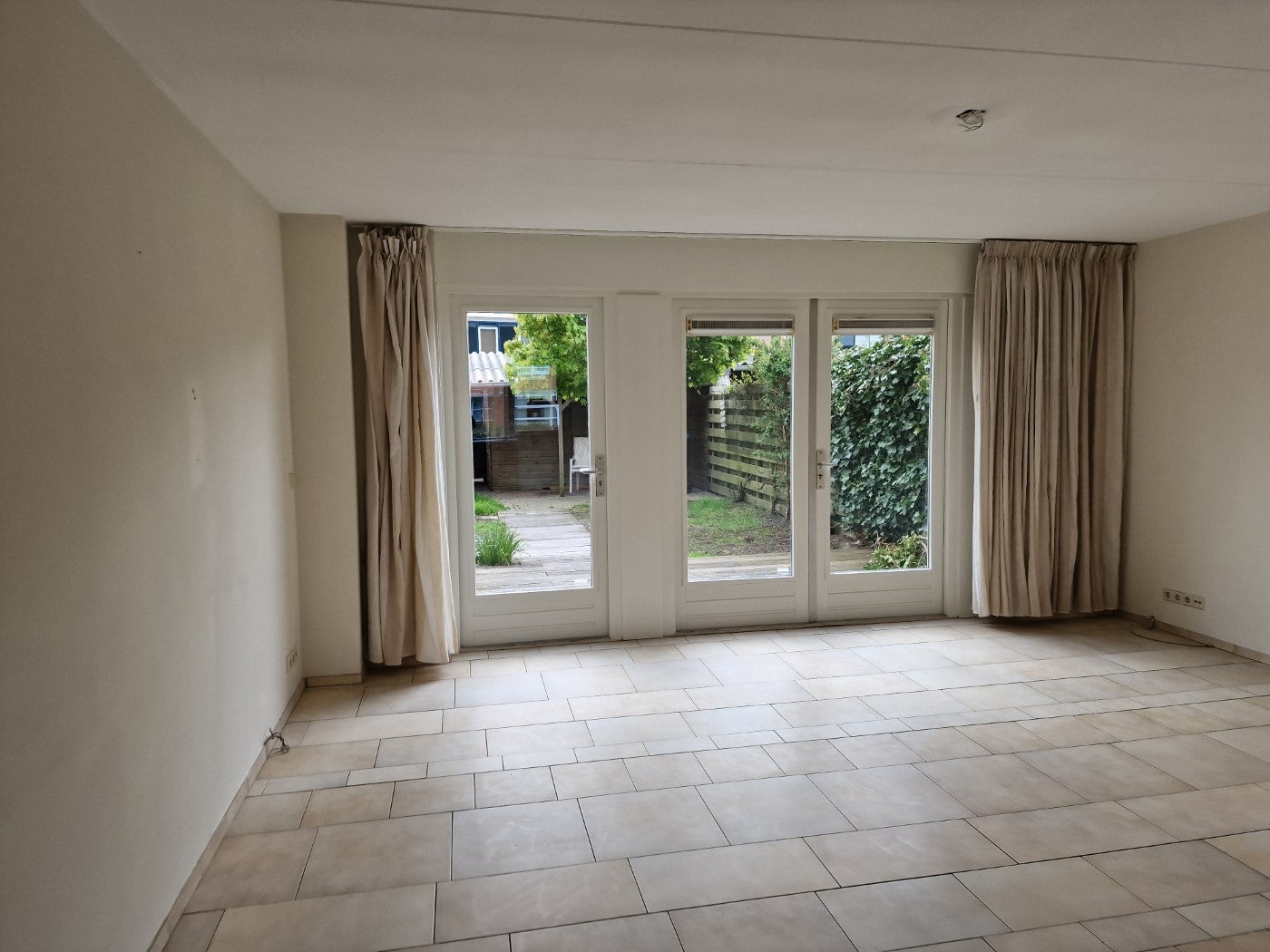 Tussenwoning te huur: Laurier 45, Hoogkarspel