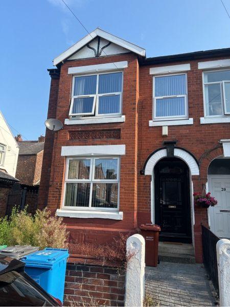 House Berkeley Avenue in Manchester