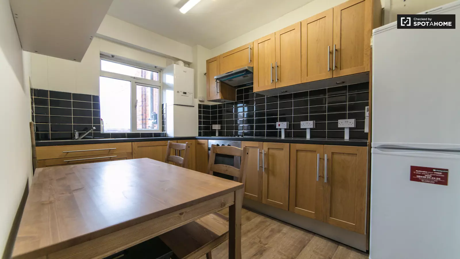 Room Cavendish Street in Greater London