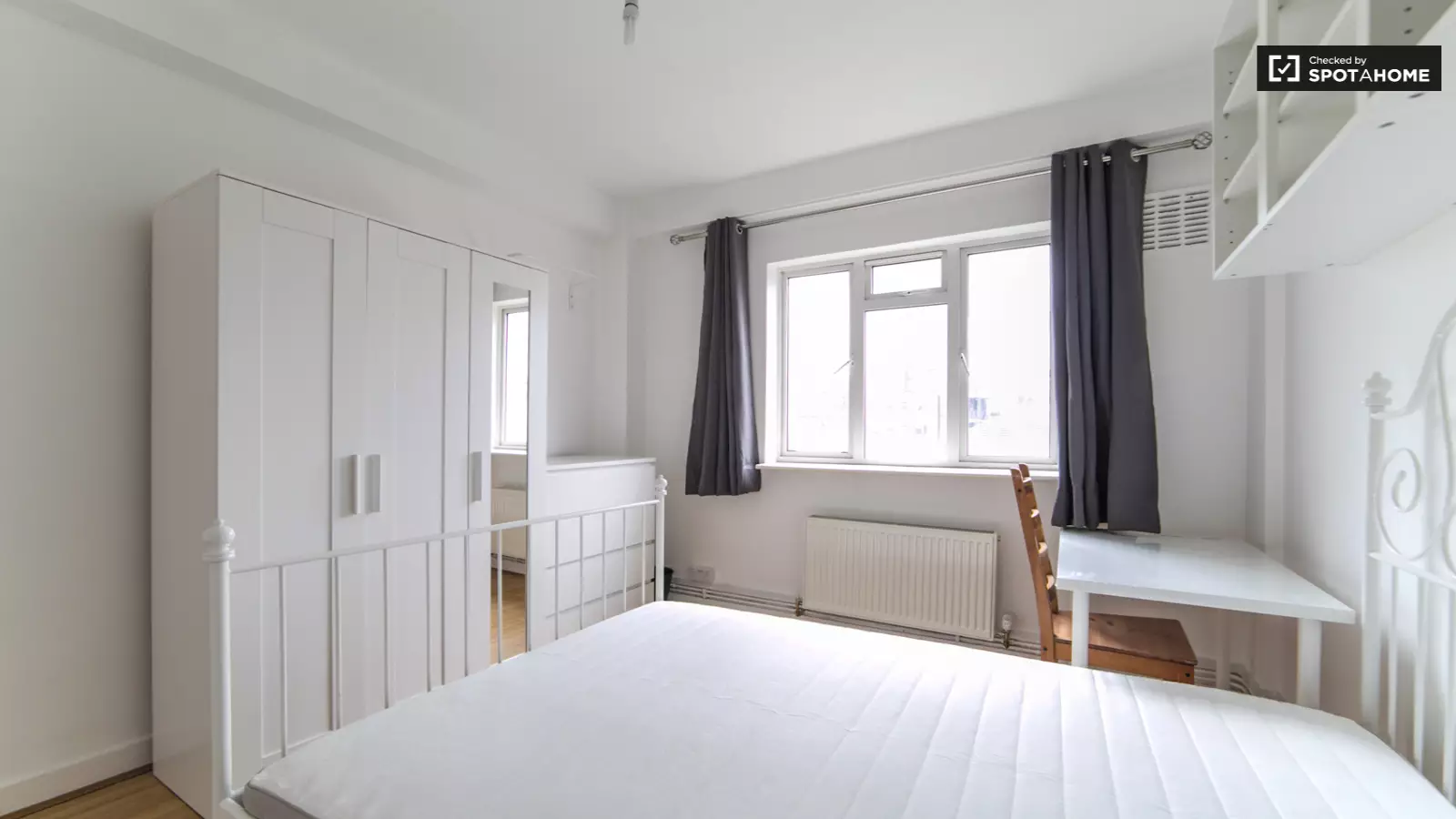 Room Cavendish Street in Greater London