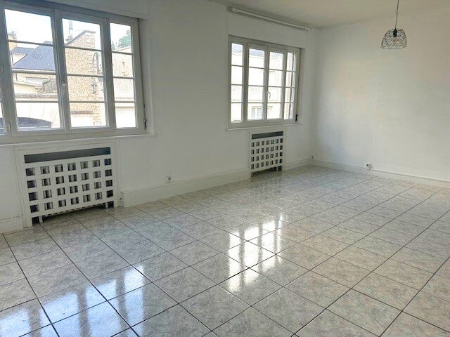 Appartement Rue Folle-Peine à Reims