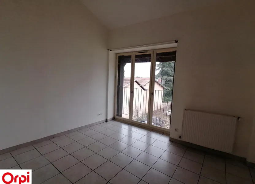 Appartement Avenue Camille Rocher à La Côte-Saint-André