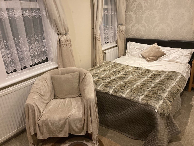 Room Edridge Road in Greater London