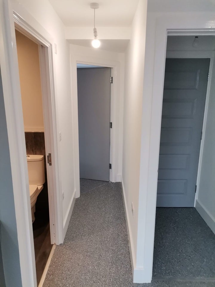 Flat Sutton Road in Ashfield