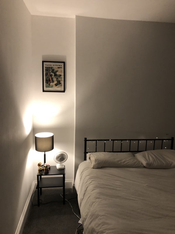 Room Louisville Road in Greater London
