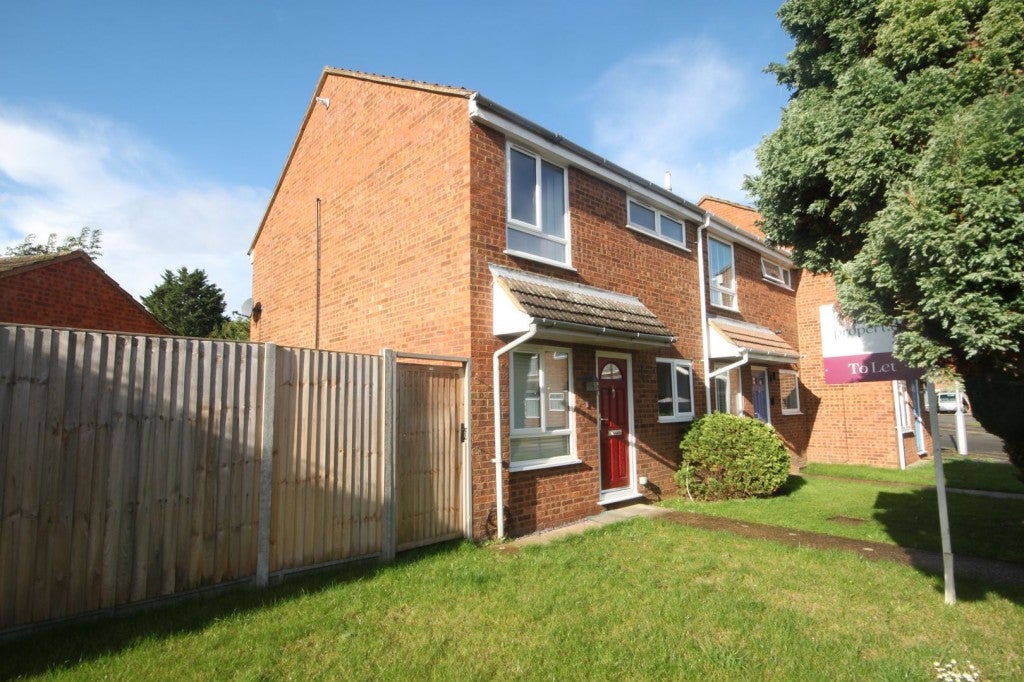 House Palmer Close in Shefford