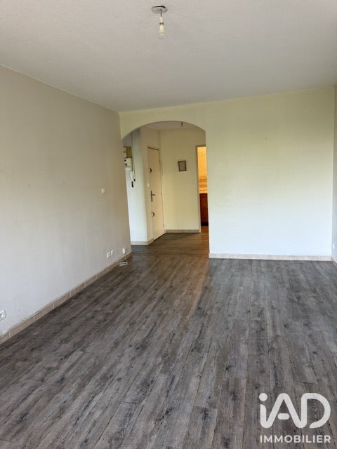 Flat Montée des Alpins in Nîmes