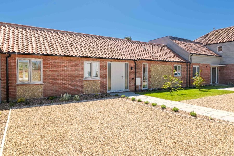 House Fakenham Road in Breckland District