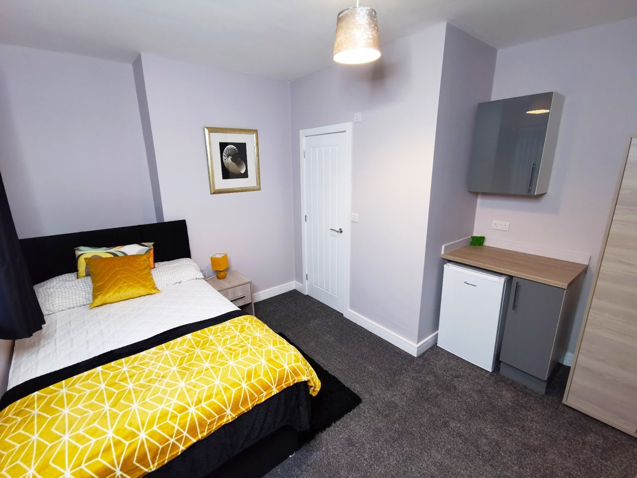 Room King Georges Road in Doncaster