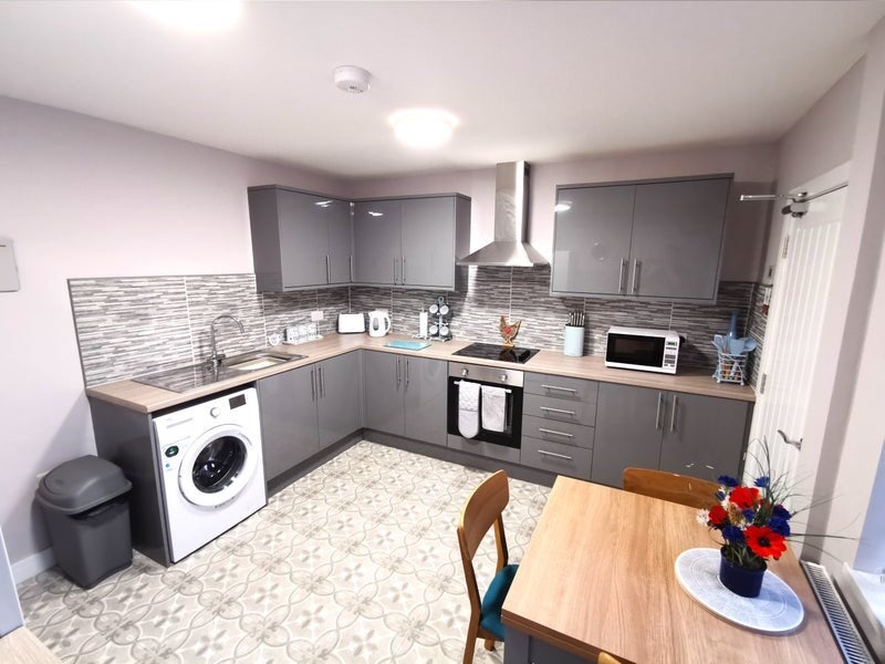 Room King Georges Road in Doncaster