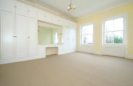 Flat Kensington Park Gardens in Greater London