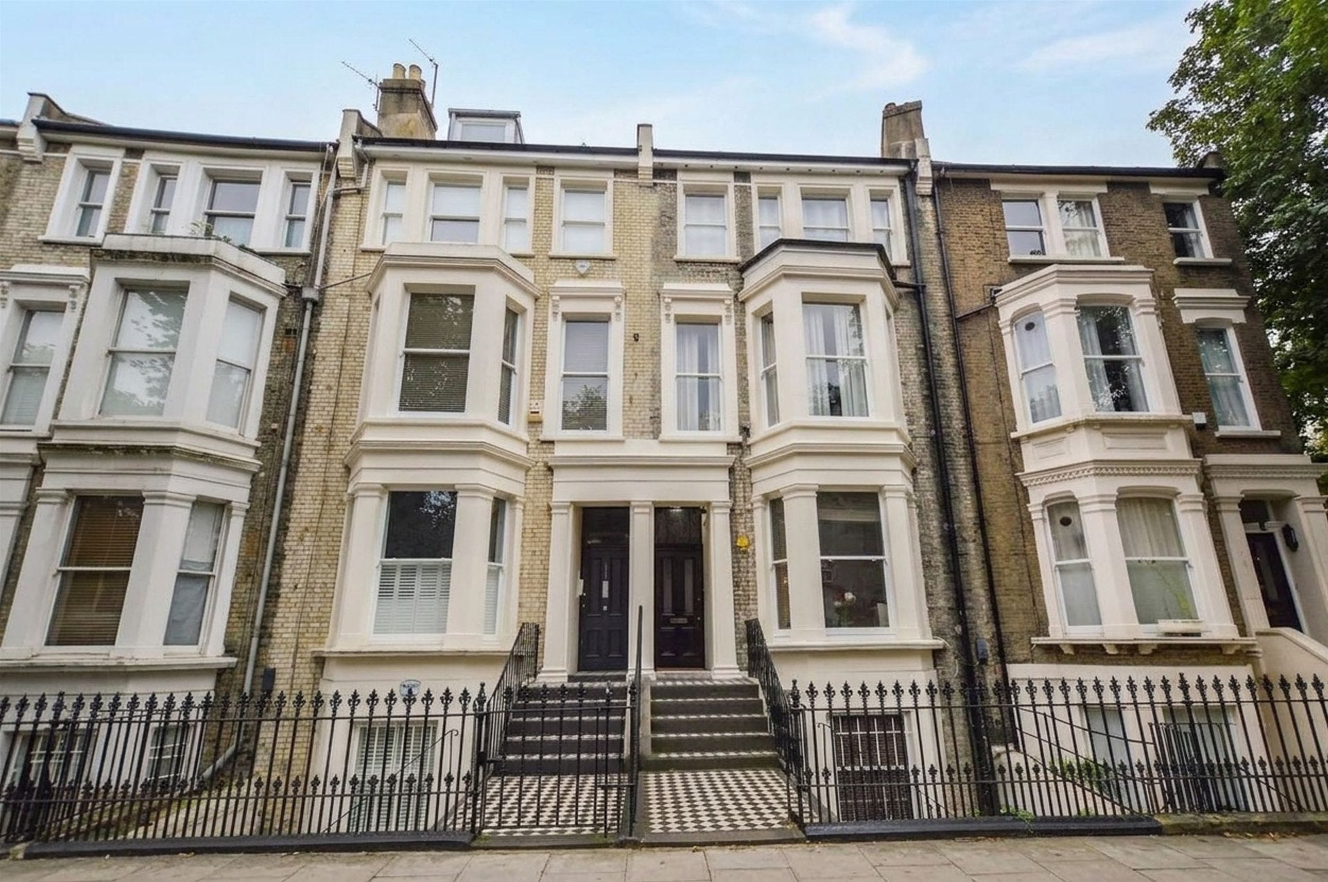 Flat Warwick Avenue in City of Westminster