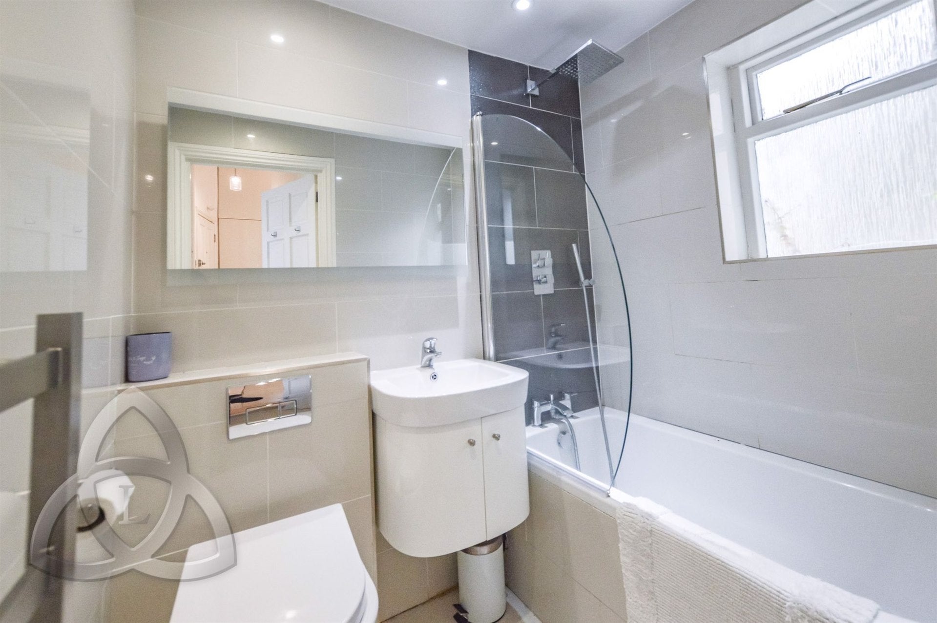 Flat Warwick Avenue in City of Westminster
