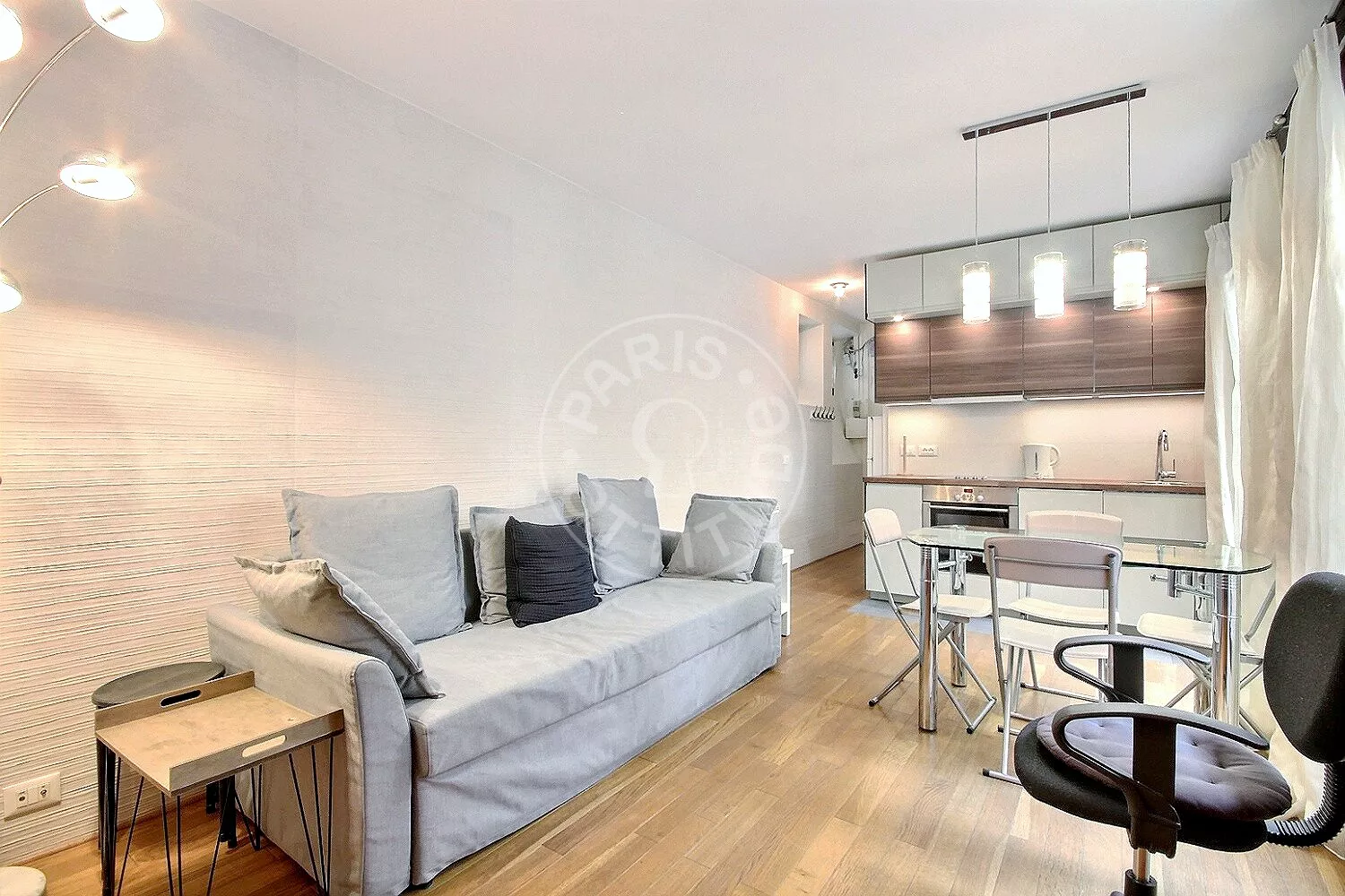 Flat Rue d'Arras in Paris