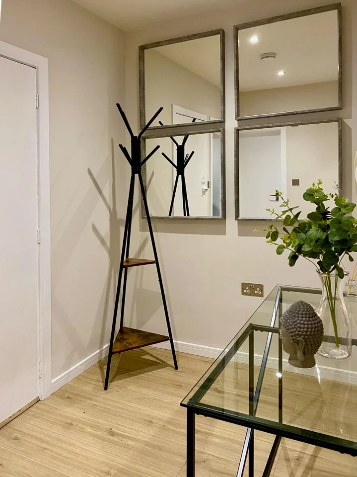 Flat Cromwell Grove in Greater London