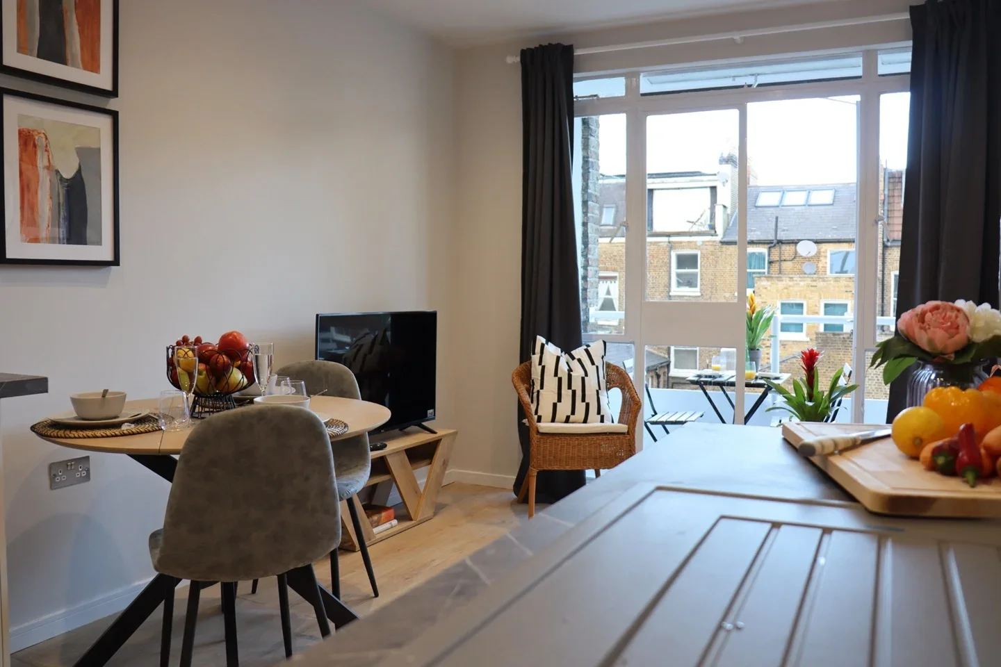 Flat Cromwell Grove in Greater London