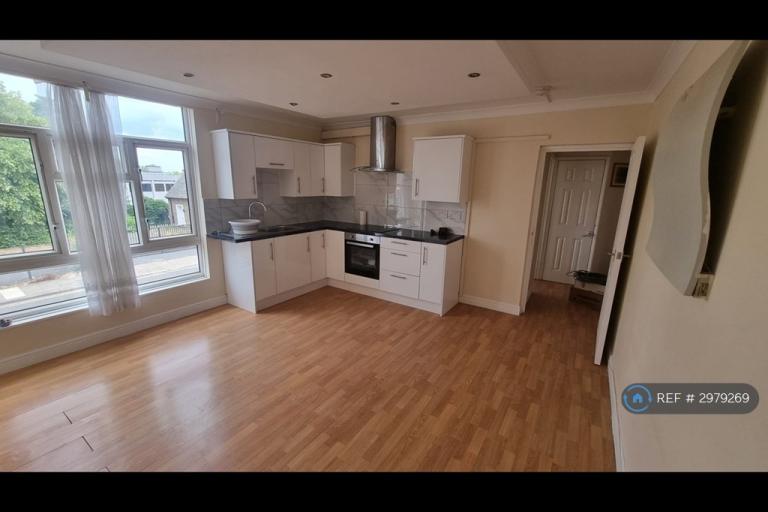 Flat Milton Road in Greater London