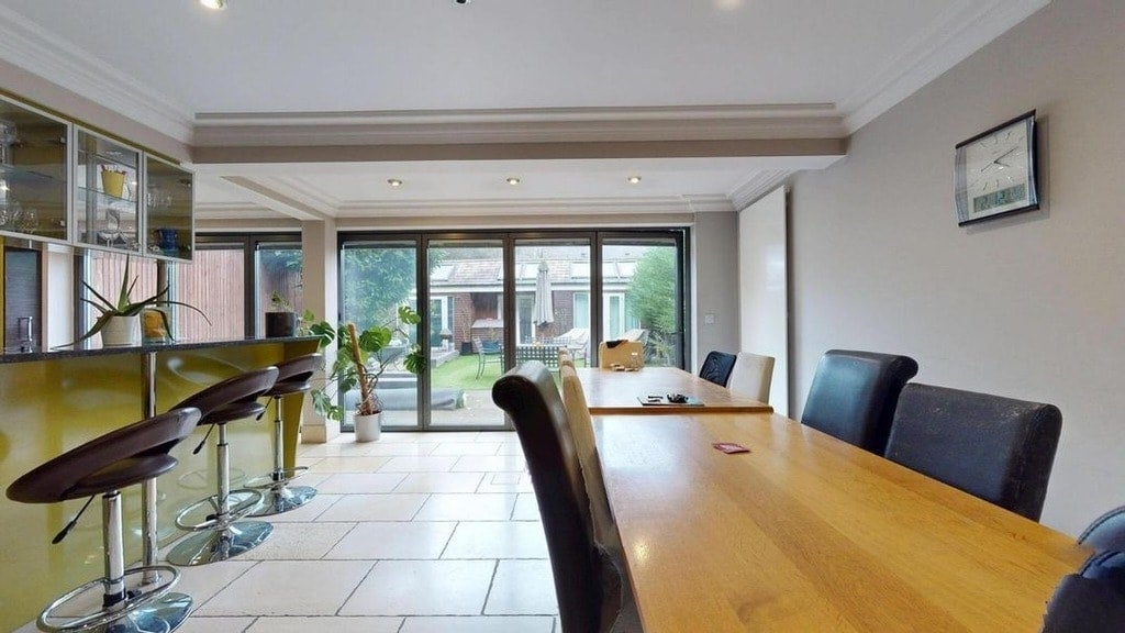 Room Lordship Road in Greater London