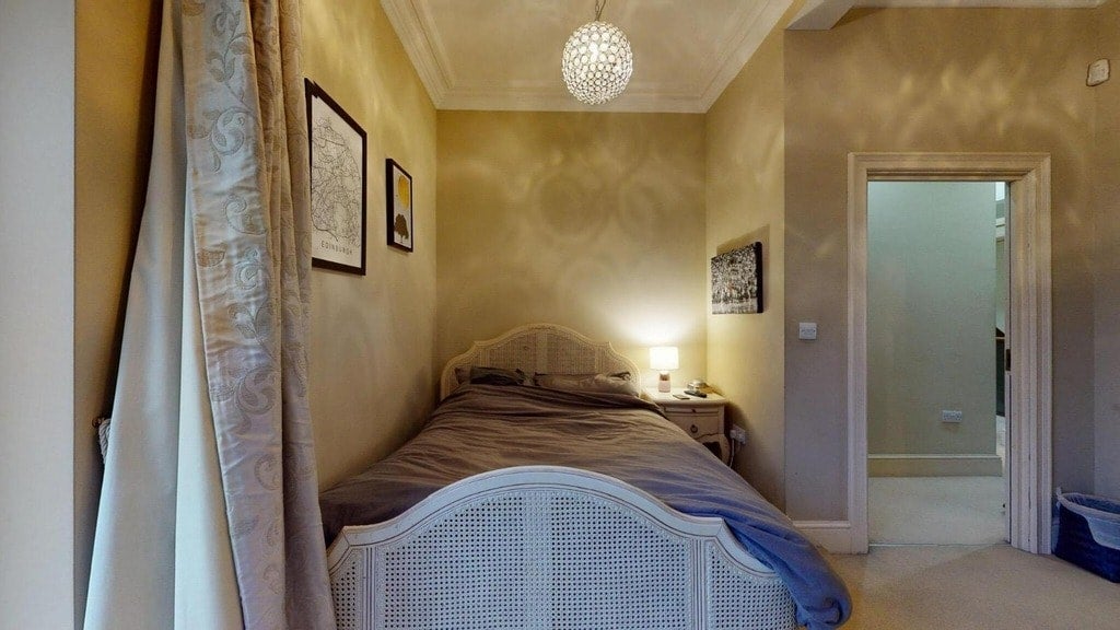 Room Lordship Road in Greater London