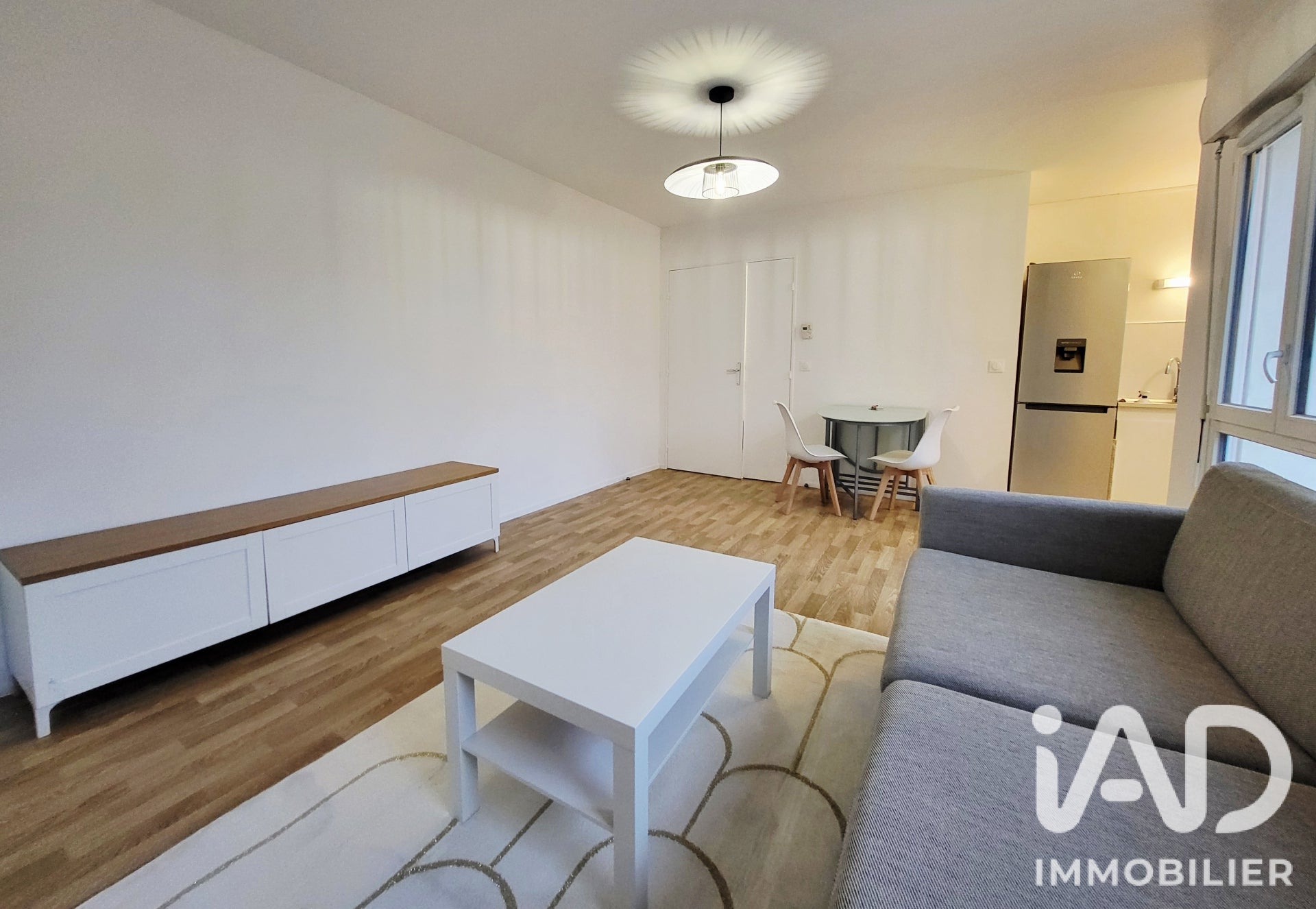 Flat Place Jean Grandel in Gennevilliers