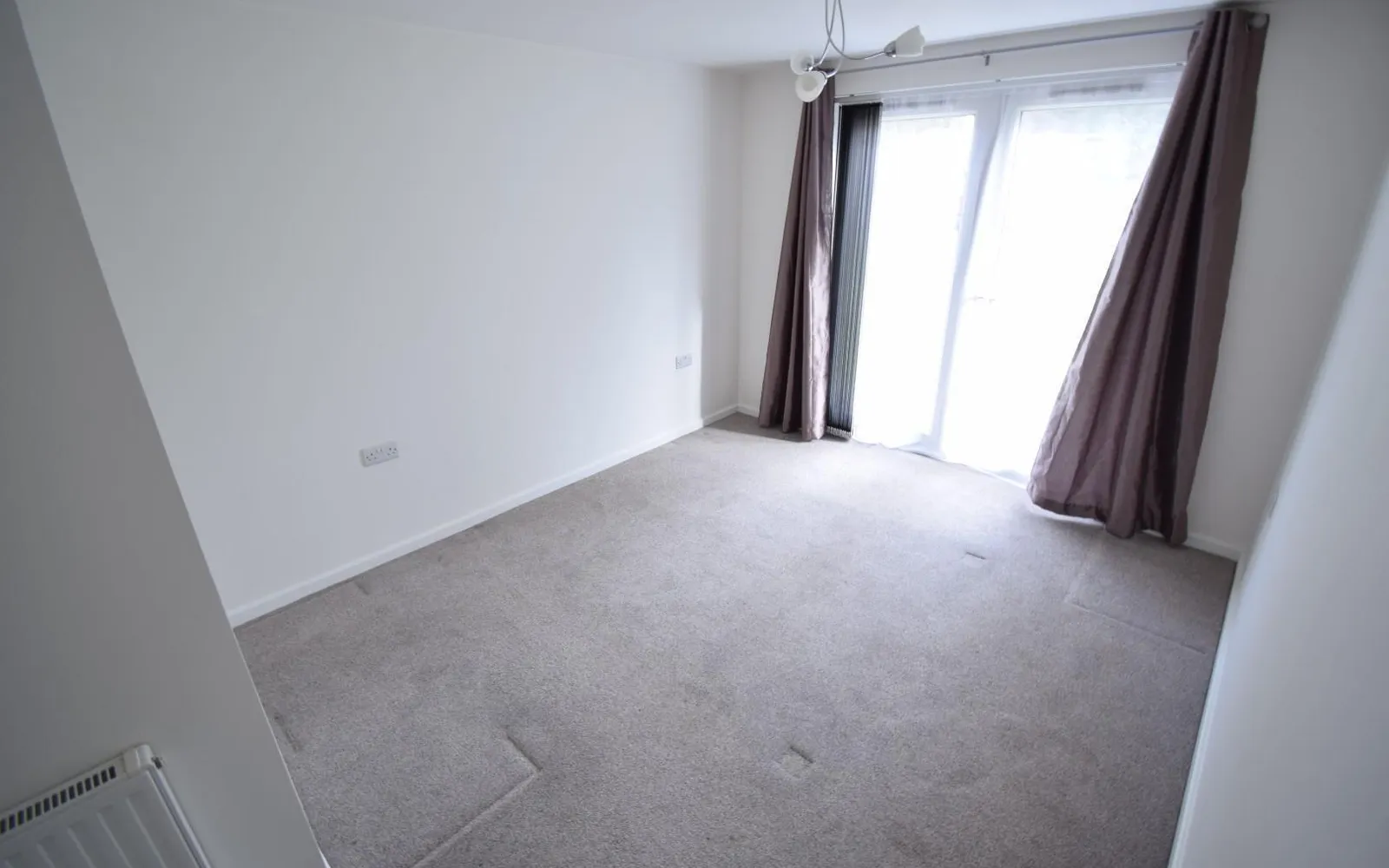 Flat Oakdale Road in Poole