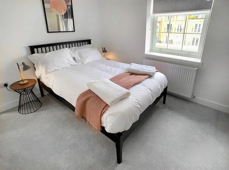 Flat Eton Court in Eton