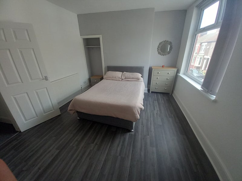 Room Winslow Street in Liverpool