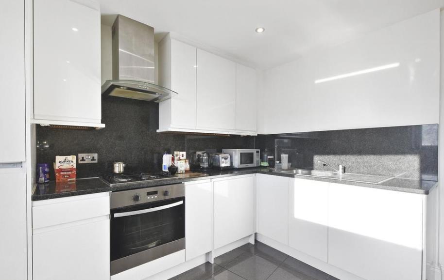 Flat Palgrave Gardens in City of Westminster