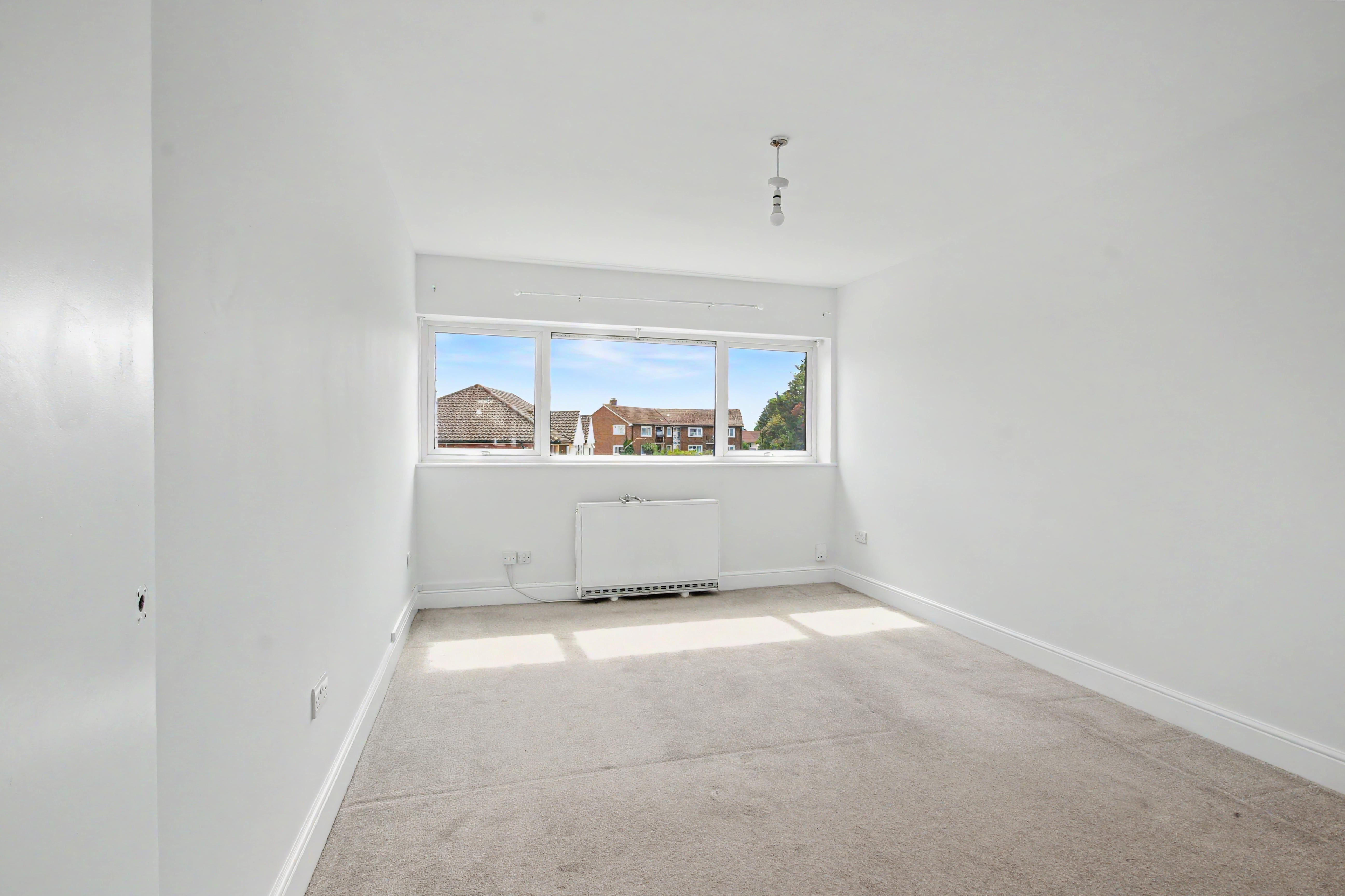 Flat Lavender Court in Elmbridge