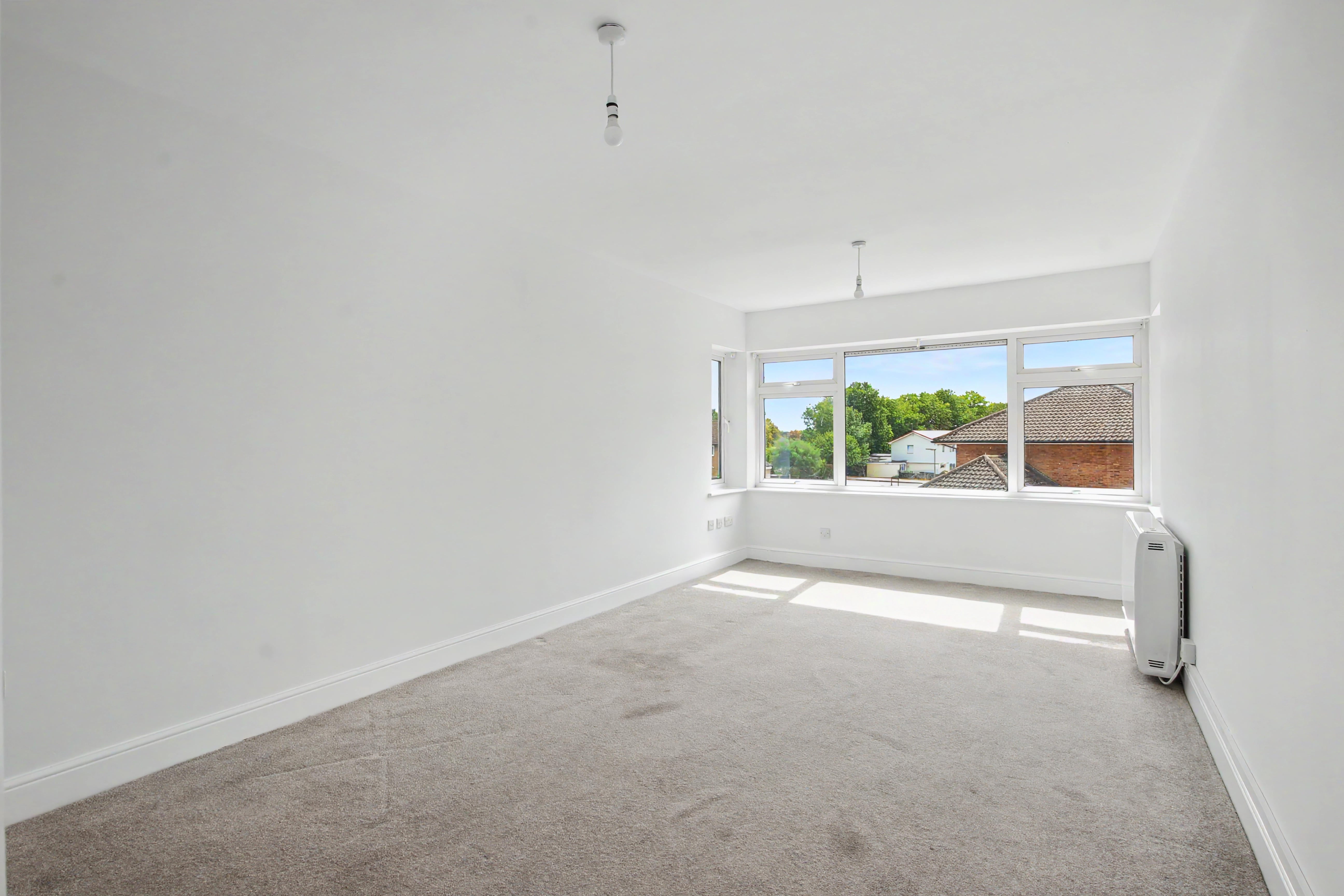 Flat Lavender Court in Elmbridge