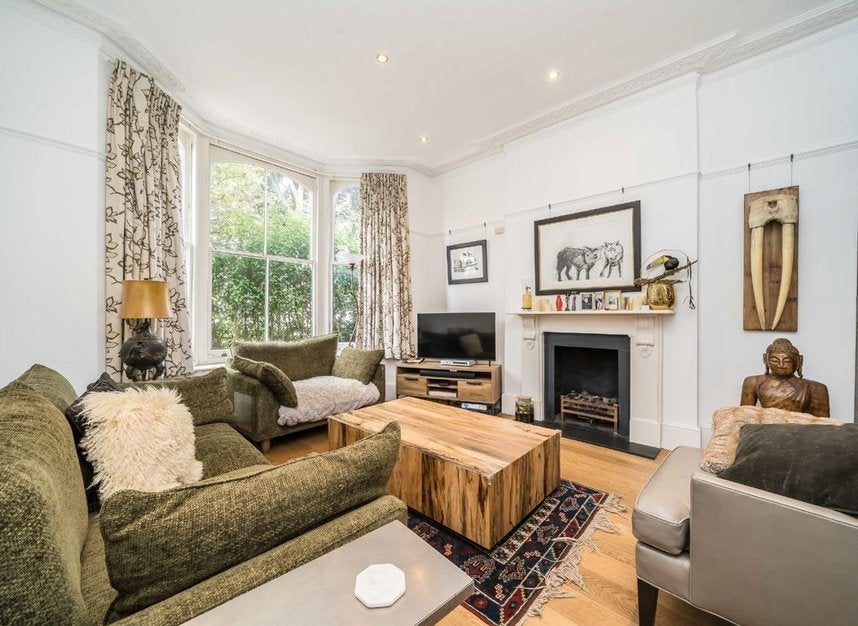 House Sugden Road in Greater London