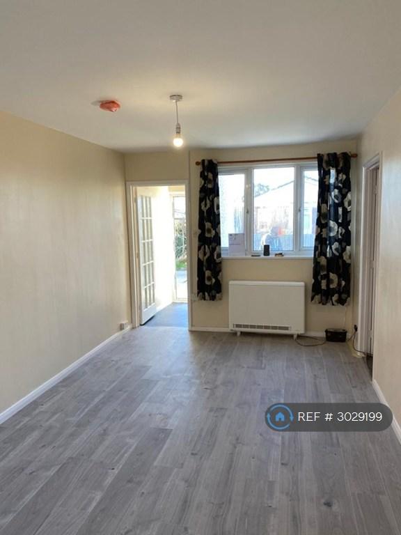 House Yew Way in Clacton-on-Sea