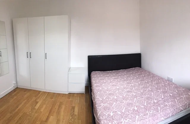 Flat Morgan Street in Greater London