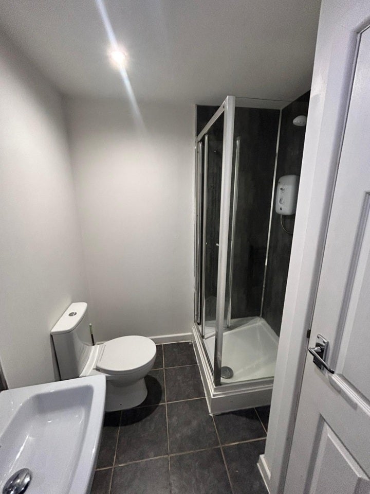 Flat Manningham Lane in Bradford