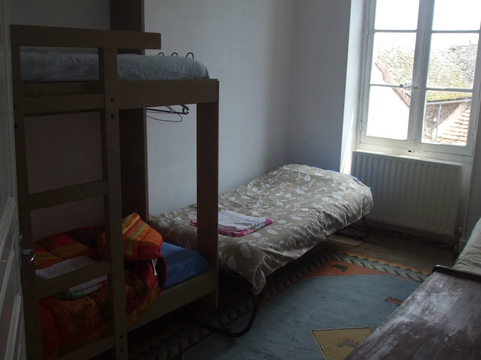 Room Impasse Victor Hugo in Doyet