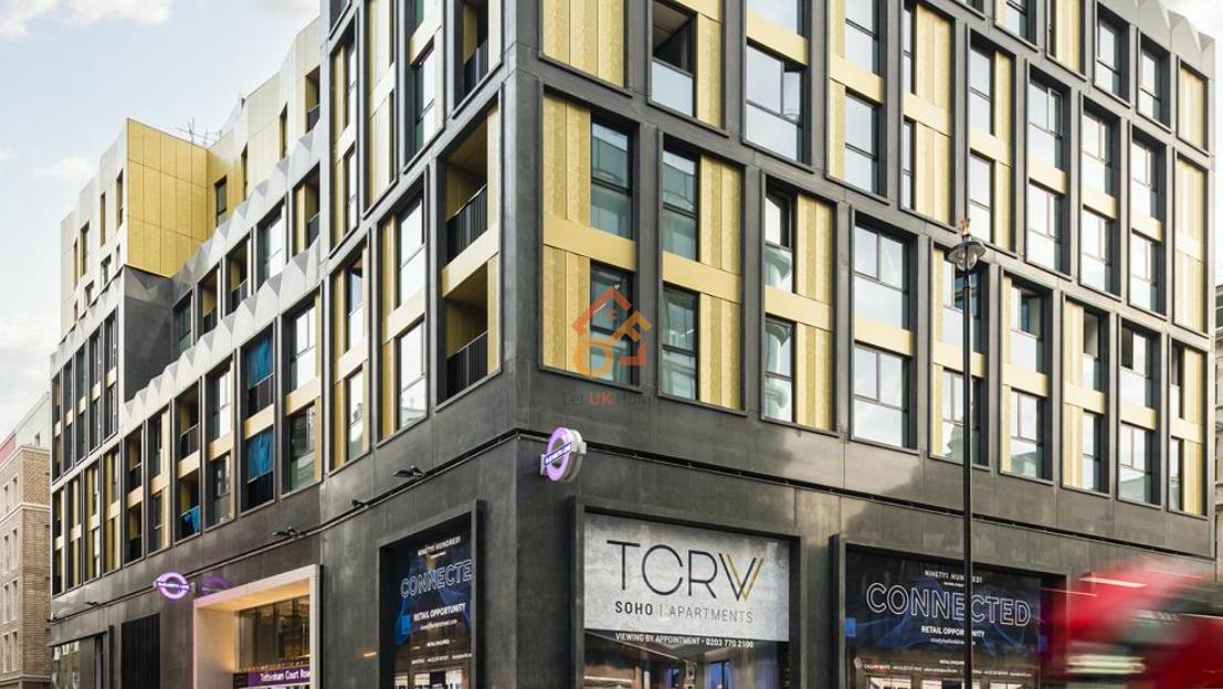 Flat Tottenham Court Road in London