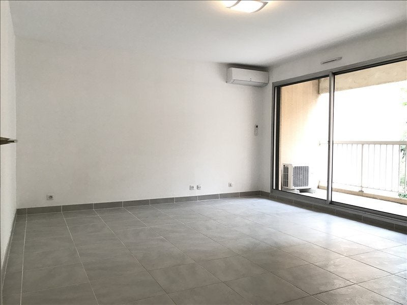 Flat Rue Berard in Marseille