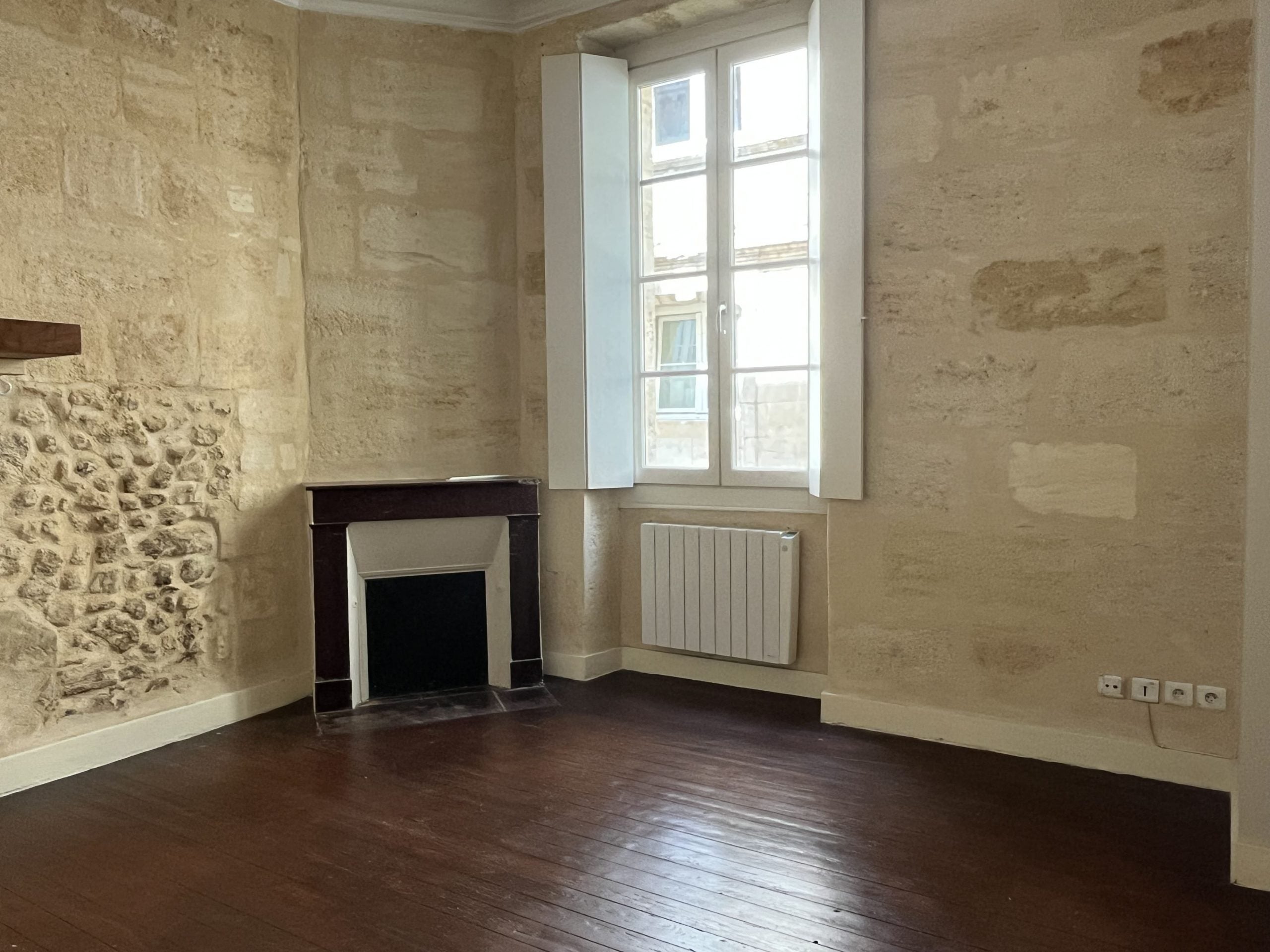 Appartement Rue des Ayres à Bordeaux
