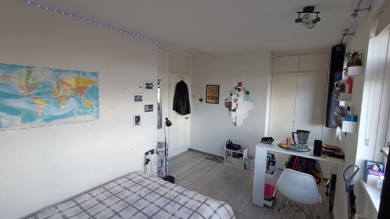 Room Glengarnock Avenue in Greater London