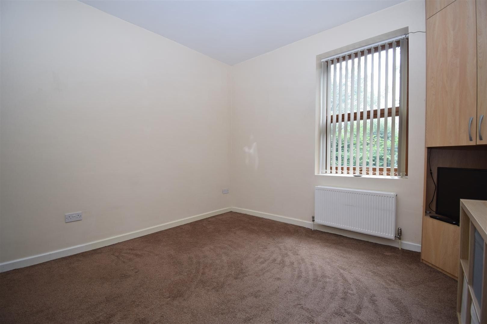 Flat Addingford Lane in Wakefield