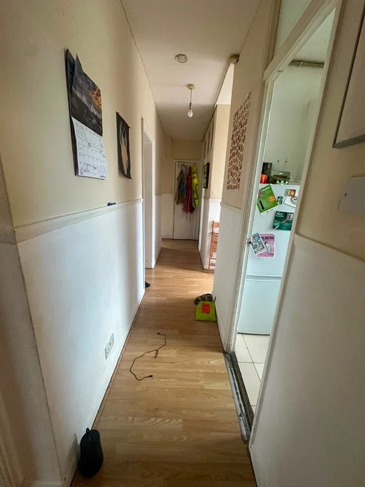 Room East Street in Greater London