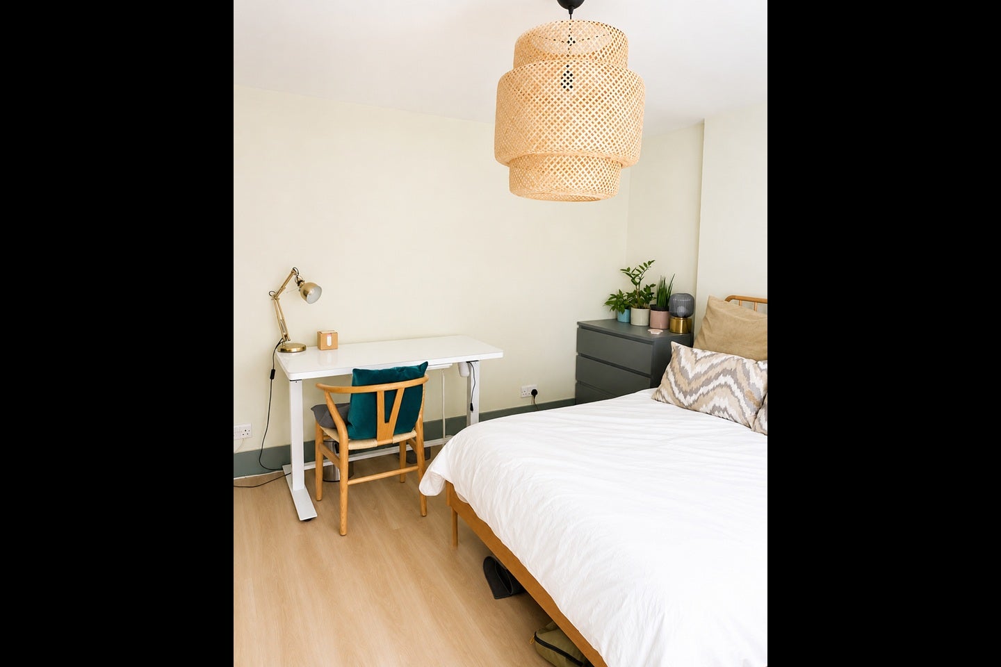 Flat Durley Road in Greater London