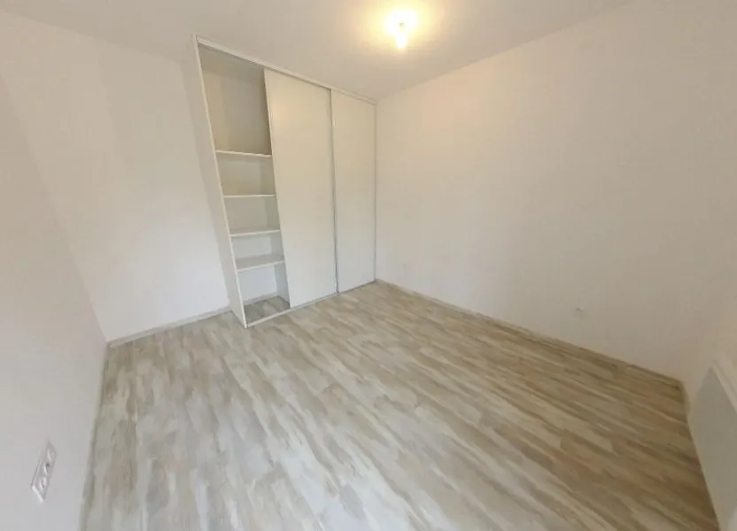 Flat Boulevard de Peyramont in Muret
