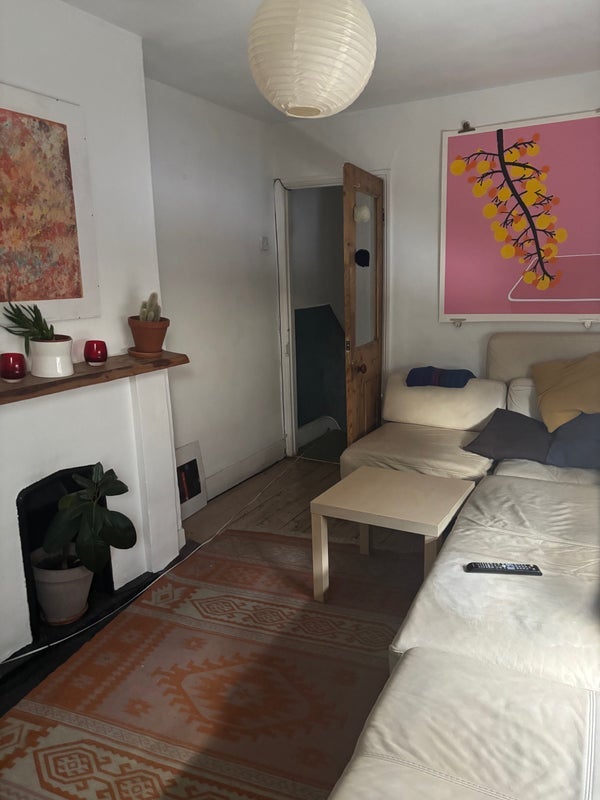 Room Danby Street in Greater London