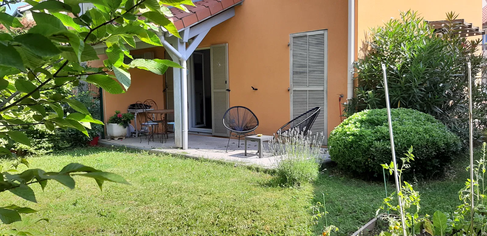 Room Avenue de la Libération in Anse